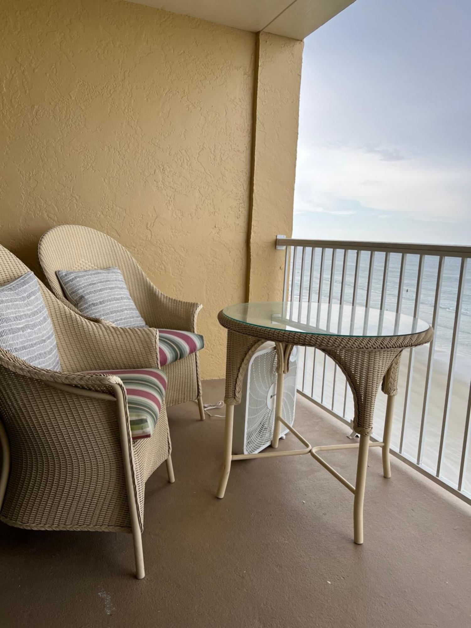 Ponce De Leon Towers Apartment New Smyrna Beach Bagian luar foto
